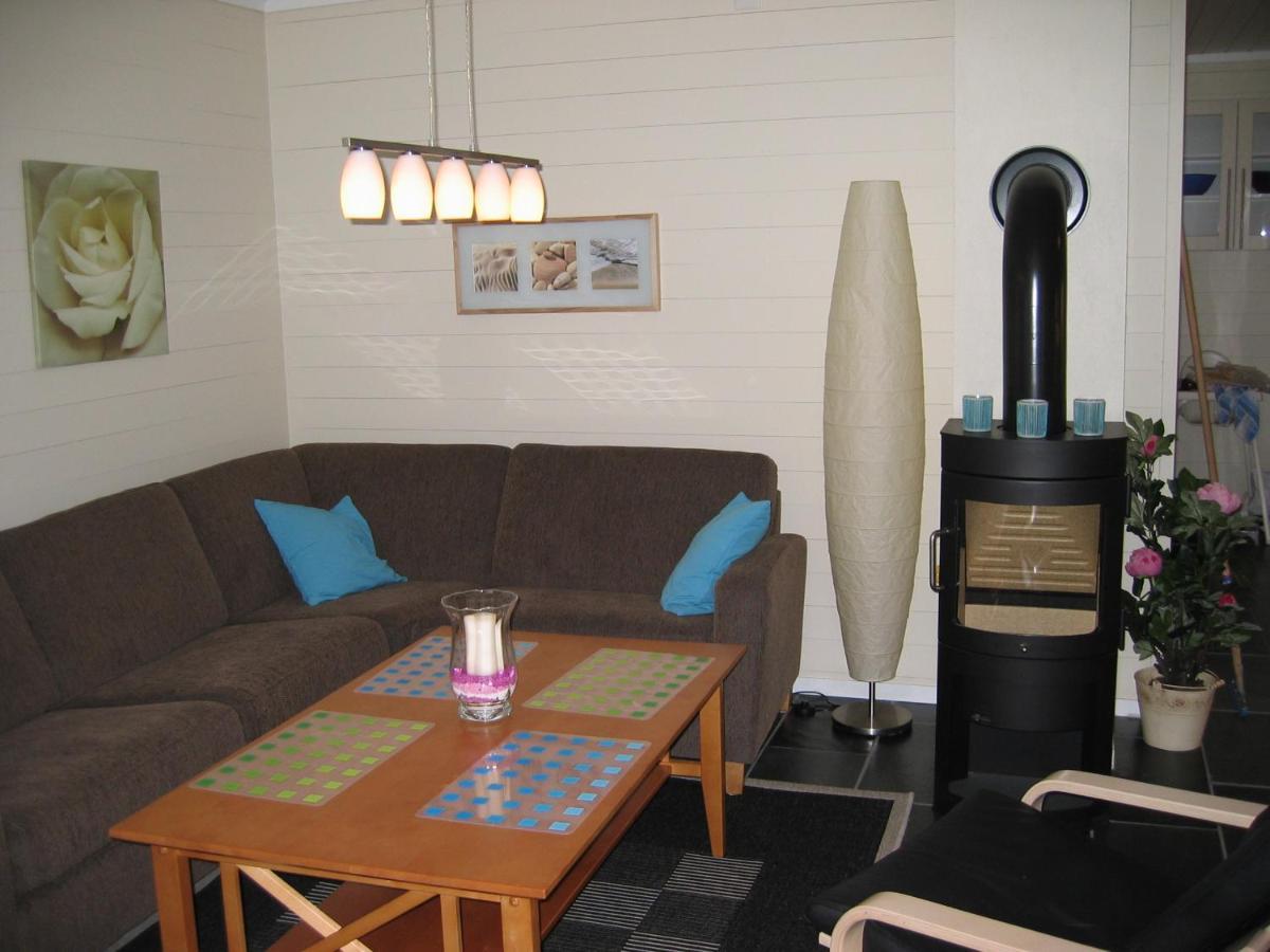 Flekkeroy Sjoboder 4 Soverom 8 Senger Kjere Exterior photo